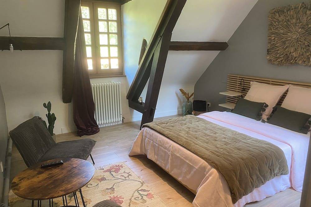 Chambre zen au cœur de la forêt in Chaumont-sur-Tharonne, Sologne