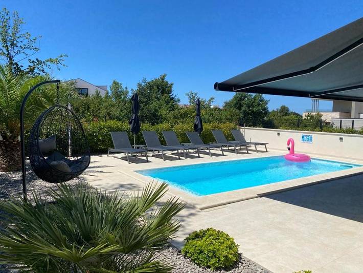 Villa pour 6 personnes, avec jardin ainsi que piscine et vue à Funtana - 2