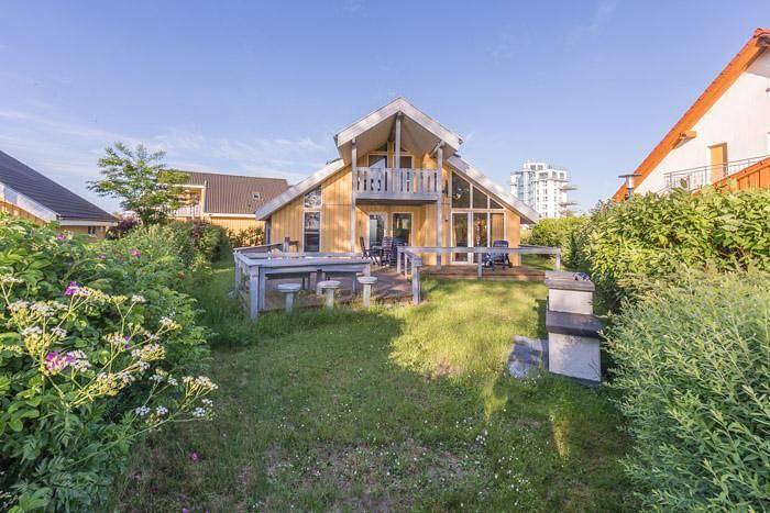 Ferienhaus für 6 Personen, mit Balkon und Garten sowie Whirlpool und Sauna in Rechlin
