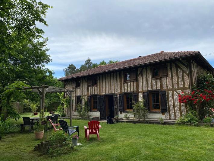 Cottage pour 2 personnes, avec jardin à Pontenx-les-Forges