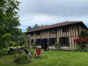 Cottage pour 2 personnes, avec jardin à Pontenx-les-Forges