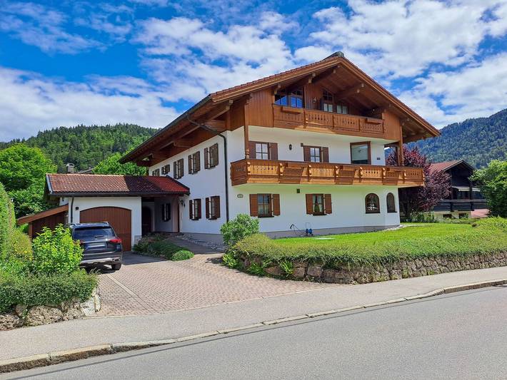 Ferienwohnung für 2 Personen, mit Garten und Terrasse, mit Haustier in Reit im Winkl