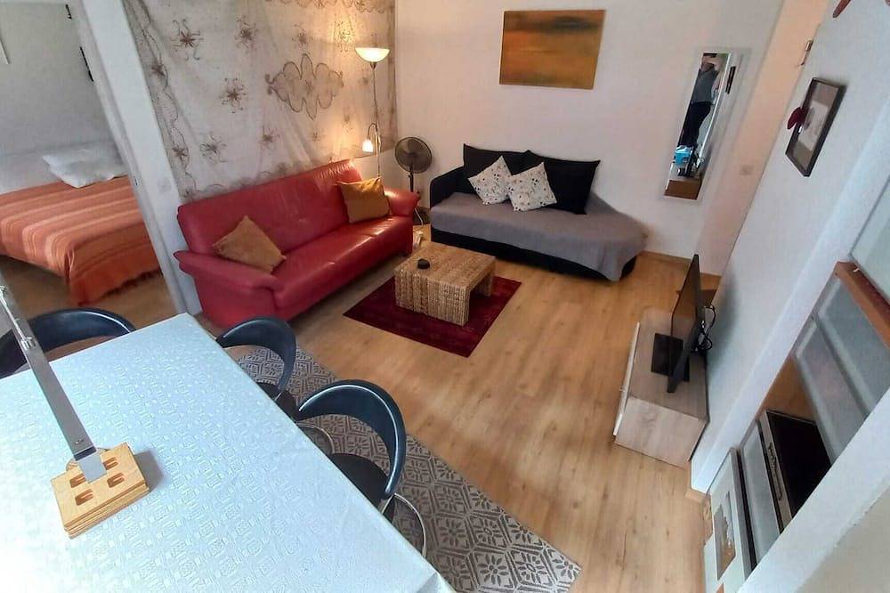 Ganze Wohnung, Staubbachfall g'über 1 Dz, 4 Pax⭐⭐⭐Sauna, eigene Wäscherei 24/7, Carport in Lauterbrunnen, Verwaltungskreis Interlaken-Oberhasli