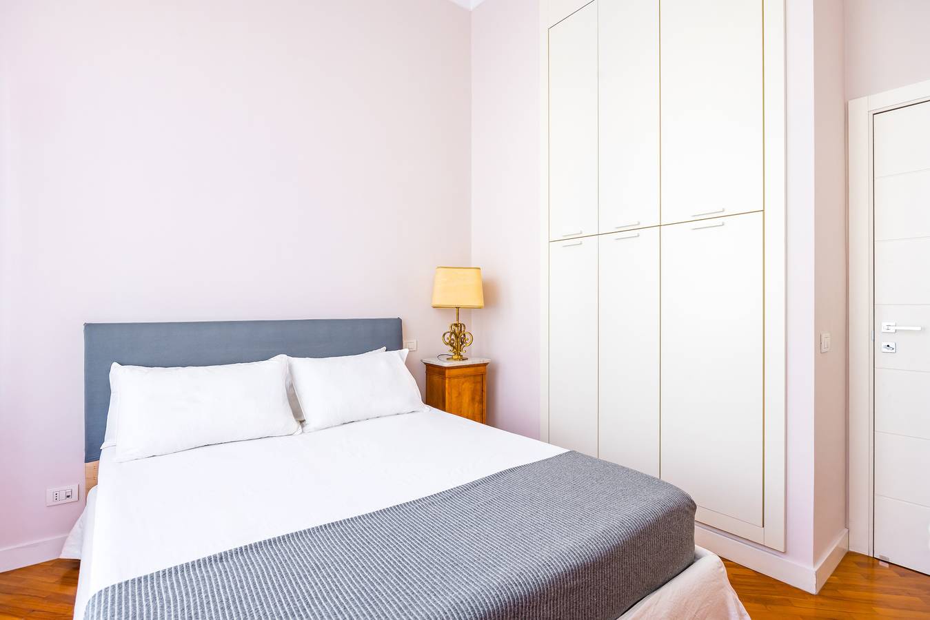 Ganze Wohnung, Harmony Elegant Apartment with Parking in Neapel, Neapel Provinz