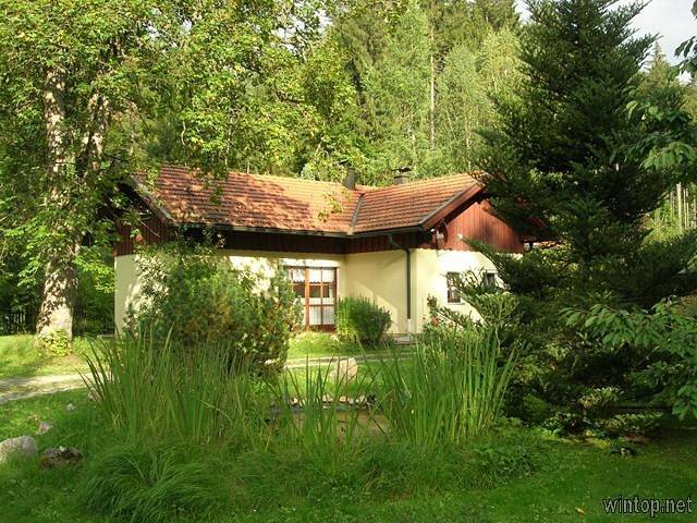 Ganze Wohnung, Ferienhaus Meier Georg - Ferienhaus mit Garten in Lindberg, Šumava Mountains