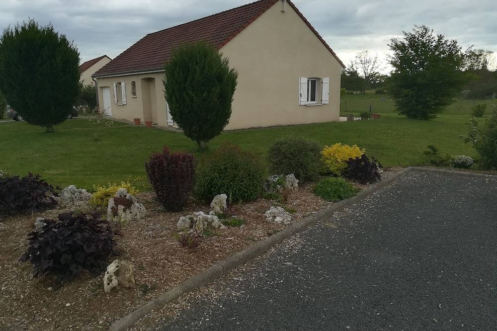 L'antistress meublé classé 3* 6 personnes proximité Langres et lac de la liez in Champsevraine, Haute-Marne