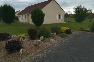 Gîte pour 6 personnes, avec jardin, animaux acceptés dans Champsevraine