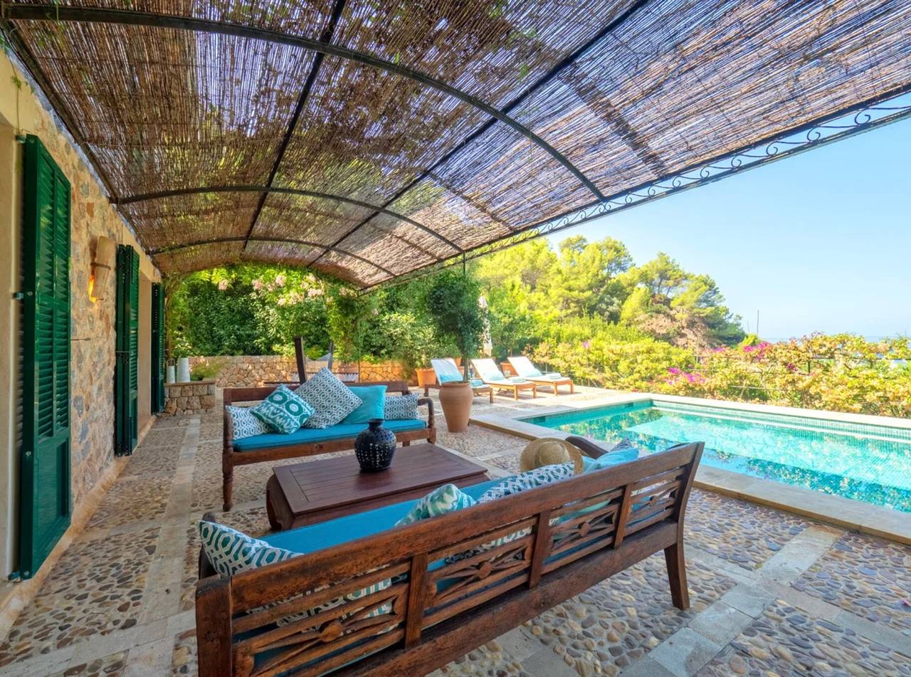 Casa rural 'Sa Cala' con vistas al mar, piscina privada y Wi-Fi in Cala Deià, Deyá