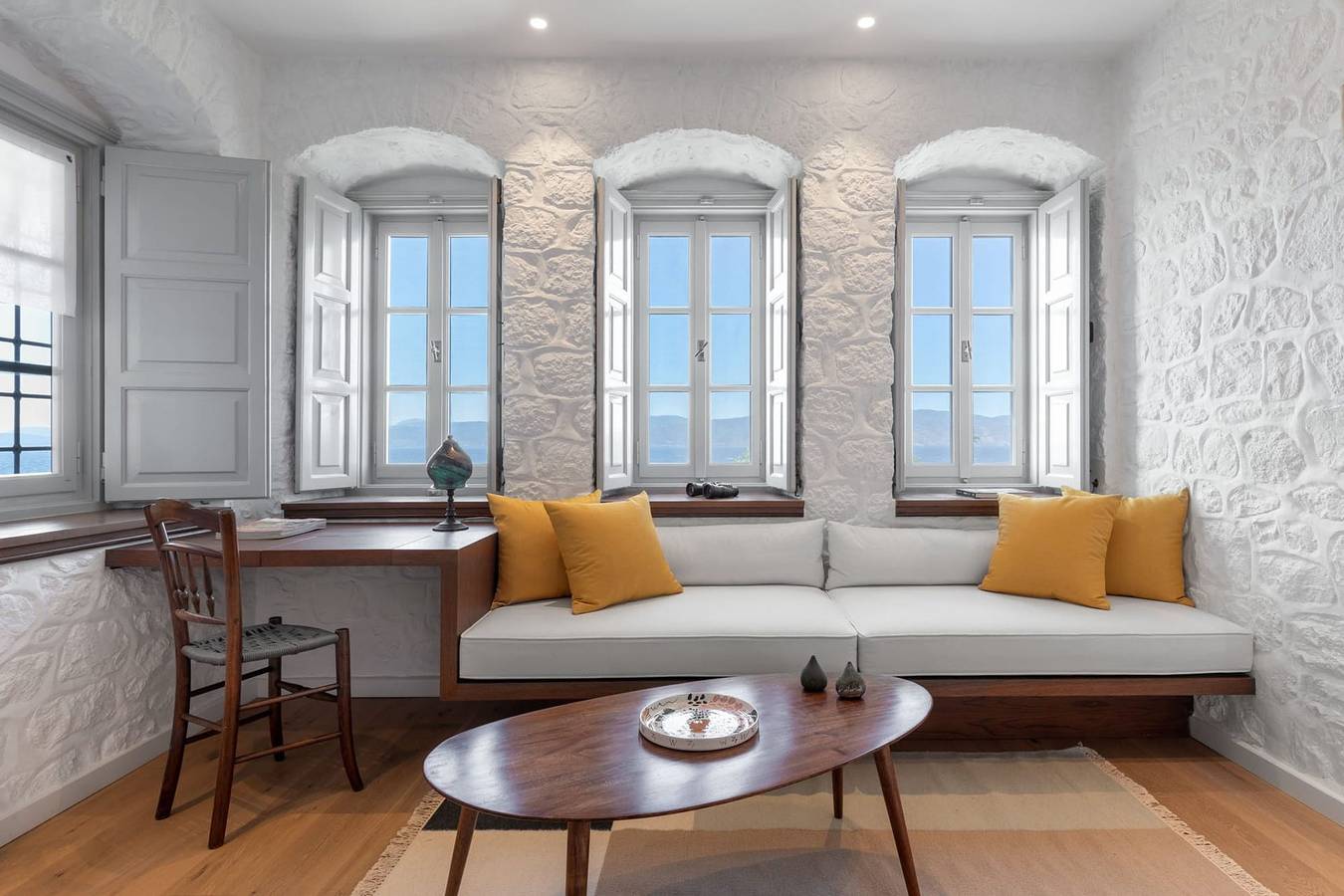 Noctheris Beachfront Suite, Divine Sea Views, Furnished Terrace, Hydra in Hydra