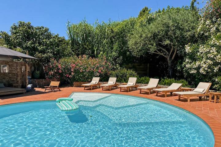 Villa pour 12 personnes, avec jardin et balcon à La Croix-Valmer