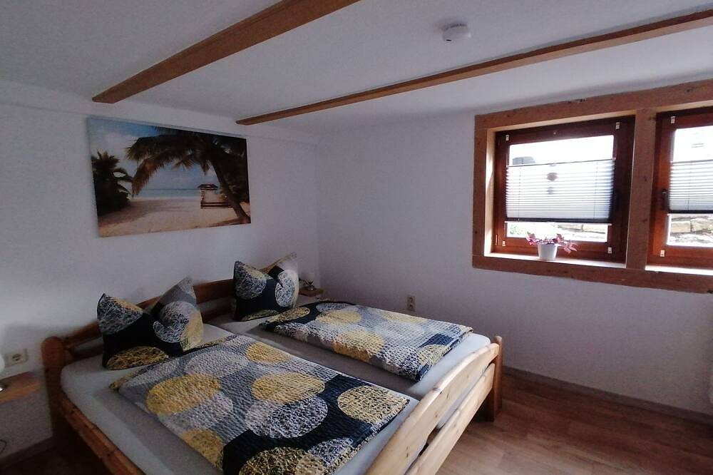 Ganze Wohnung, Quiet apartment at the National Park Hainich in Weberstedt, Hainich
