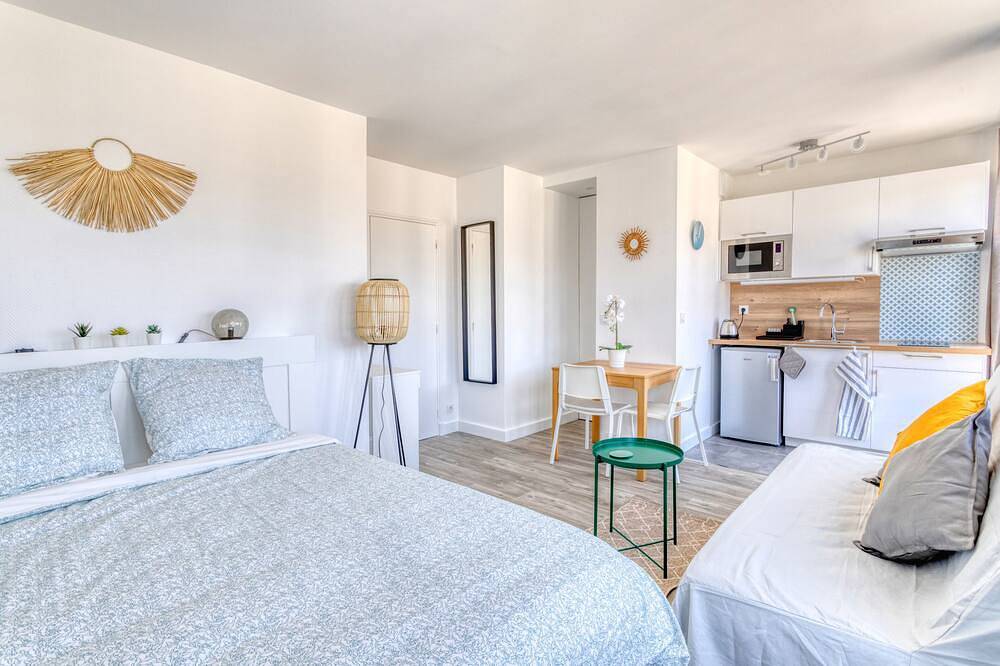 Appartement entier, Cocon d’Emeraude et de Saphire à Antony in Antony, Hauts-de-Seine