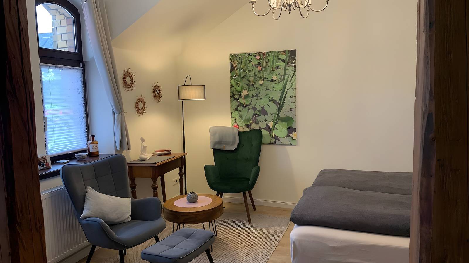 Ganze Wohnung, Apartment „Montreux Für 2 Personen 26 m²“ mit Wlan in Höxter, Kreis Höxter