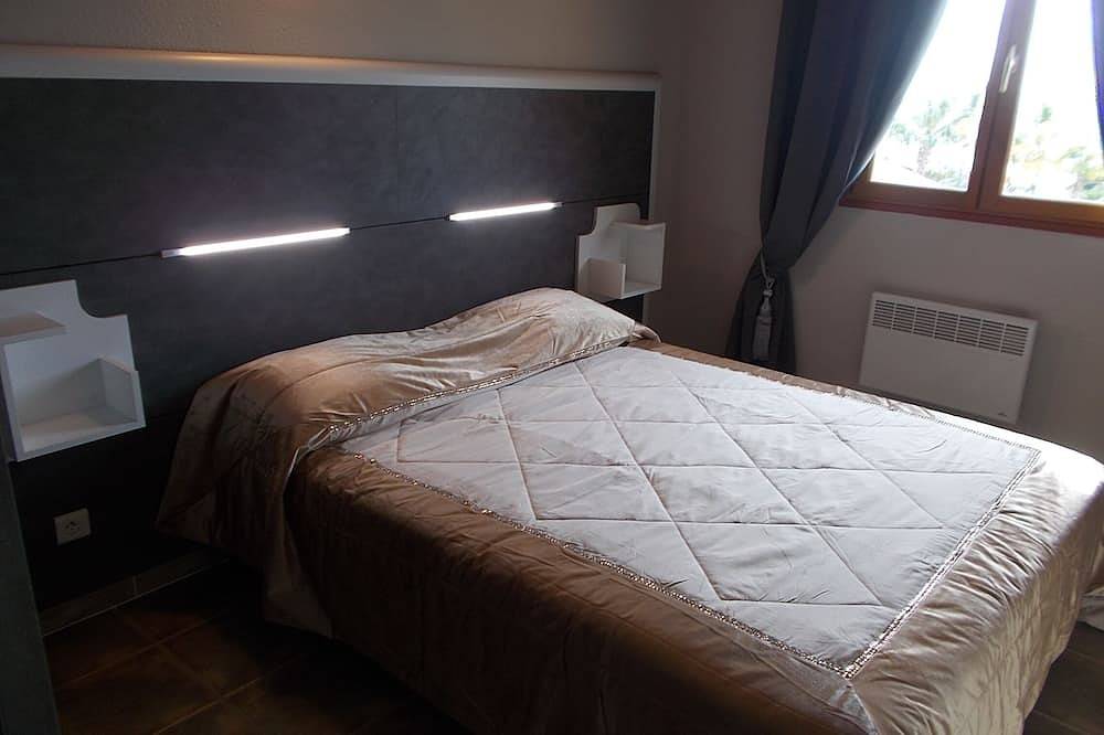 Apartamento entero, Apartamento-t2 Etage-Vista al Mar-Baño con bañera in Piana, Region de Ajaccio