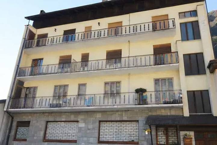 Appartamento intero, Cosy mountain apartment. 15km km from the VoieLactée ski area, in Roure, Provincia di Torino