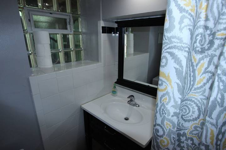 Location de vacances pour 4 personnes, avec jardin ainsi que jacuzzi et terrasse, animaux acceptés à Washington D.C.