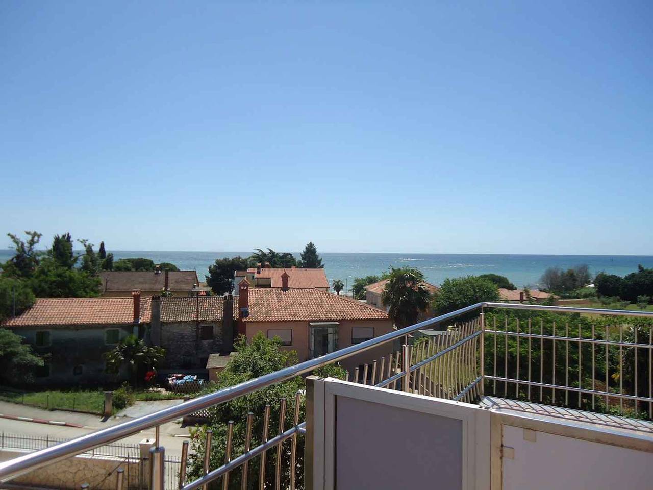 Ganze Ferienwohnung, Ferienwohnung mit Meerblick in plaža Zambratija, Zambratija