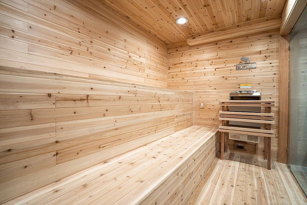 Big Sky Hotelier - Outstanding Sauna House in Yellowstone County
