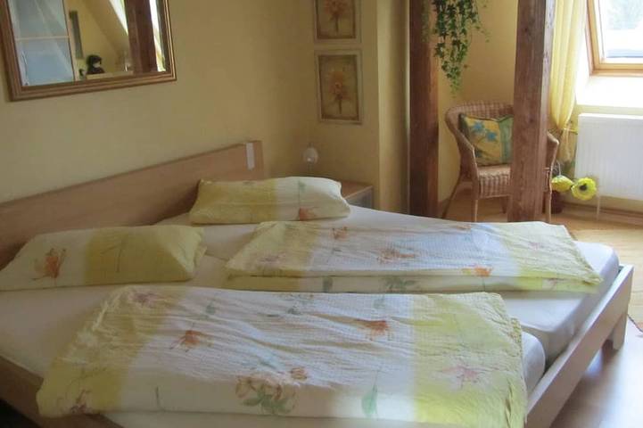 Ferienwohnung für 4 Personen, mit Balkon in Radebeul - 2