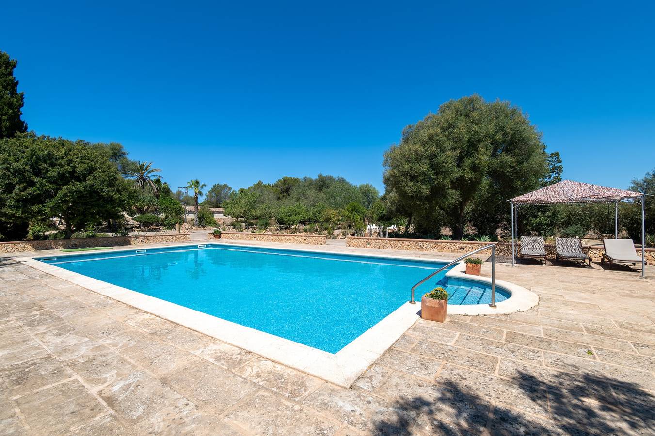 Agroturismo 'Sa Bassa Crua 2' con piscina compartida, terraza privada y Wi-Fi in Lluchmayor, Costa de Mallorca