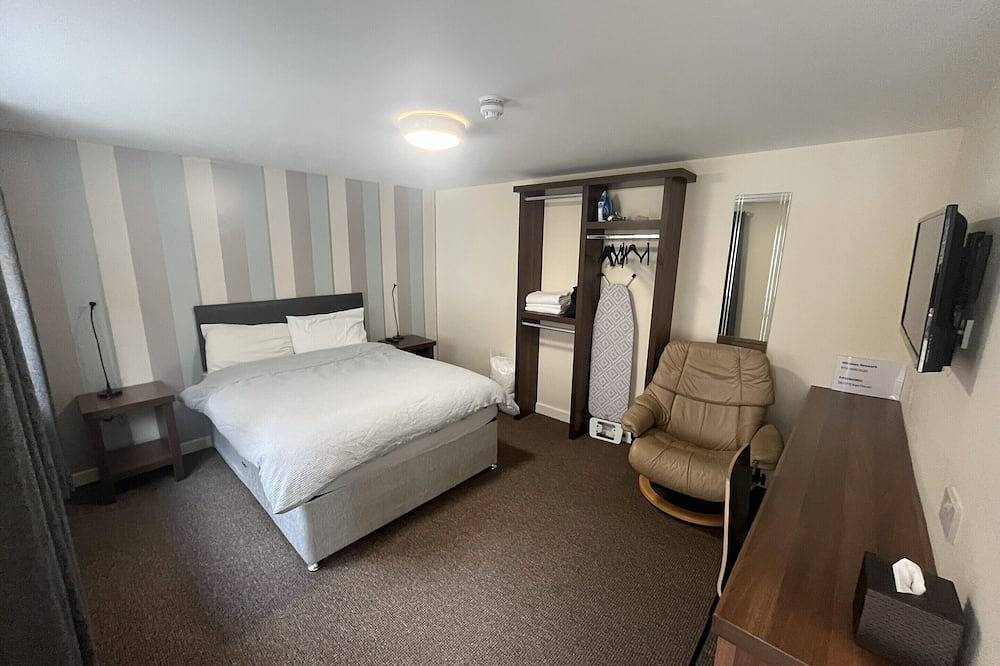 Ganze Wohnung, Studio-Ensuite mit Dusche-Klassisch-No view in Yarm, Stockton-on-Tees