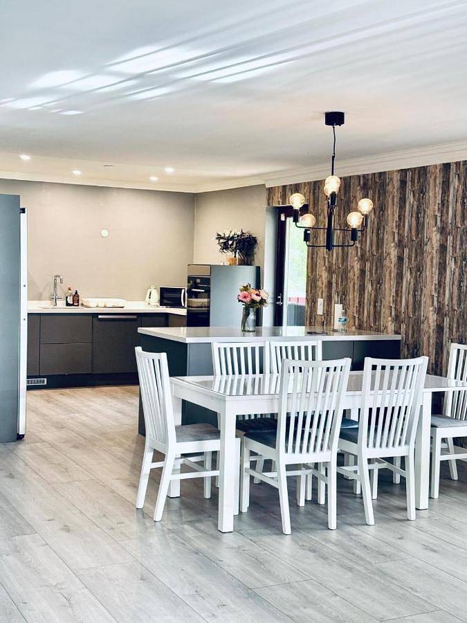 Villa für 15 Personen, mit Sauna und Pool sowie Garten in Schweden - 4