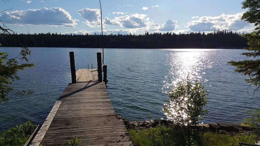 Log cabin for 12 people, with terrace in Idaho