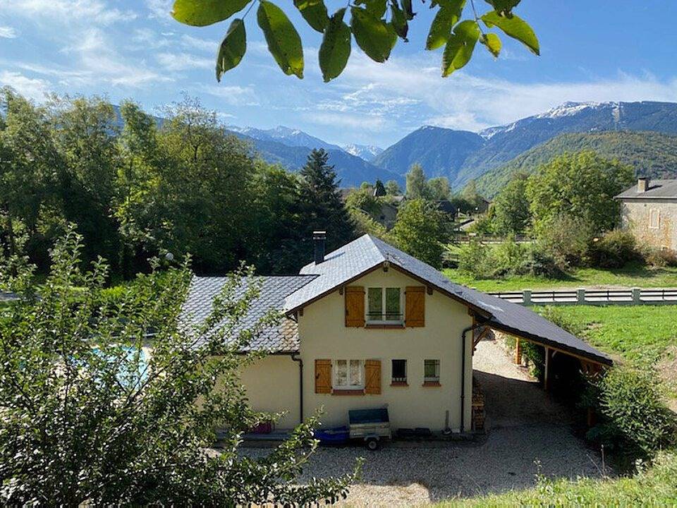 Chalet indépendant Les Feiches et Marguerites avec piscine privée in Ignaux, Pyrénées