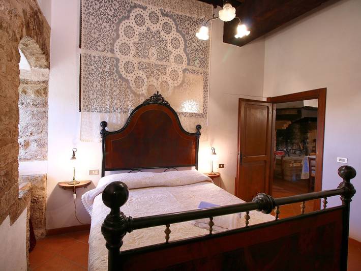 Historisches Schloss mit Aussicht in Gualdo Cattaneo, Perugia Provinz