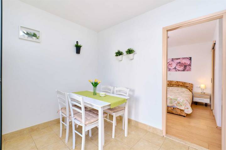 Ferienwohnung für 2 Personen, mit Terrasse in Mali Lošinj - 3