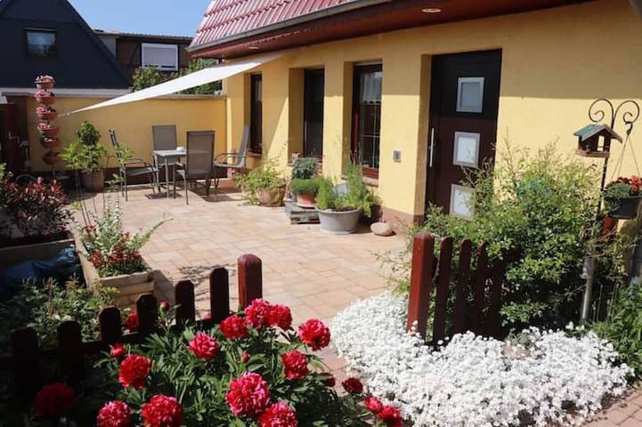 Ferienhaus für 2 Personen, mit Whirlpool und Terrasse - 1