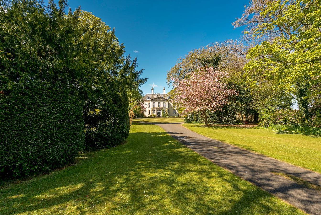 Blossom Mansion in Edinburgh, Edinburgh and Lothian