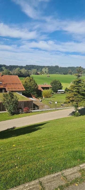 Ferienwohnung für 4 Personen, mit Pool und Ausblick sowie Balkon und Sauna in Missen-Wilhams