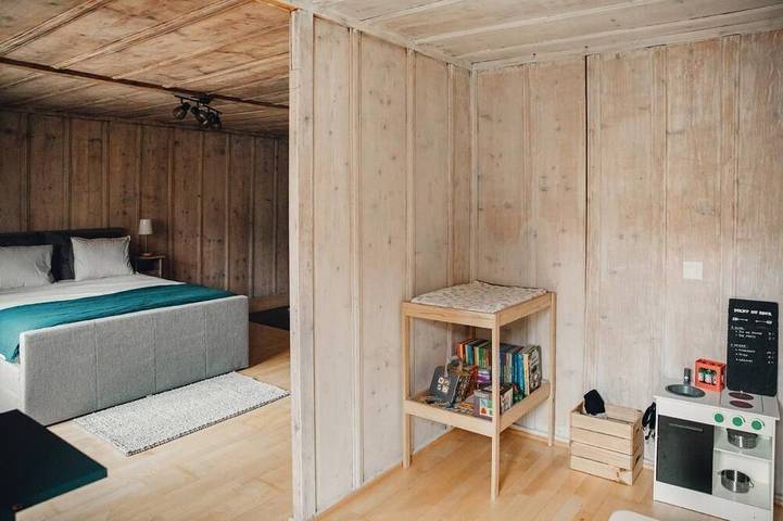 Wohnung in altem, renoviertem Bauernhaus in Le Cachot, La Chaux-du-Milieu