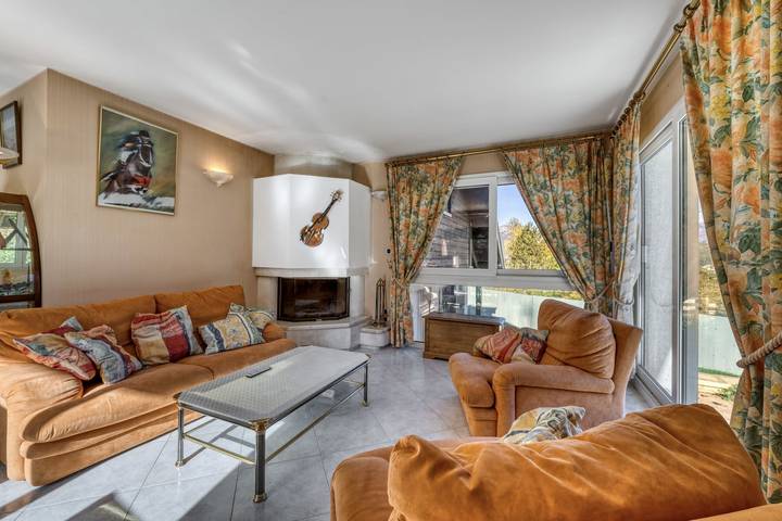 Villa pour 7 personnes, avec terrasse ainsi que vue sur le lac et jardin sur le Lac d'Annecy - 2