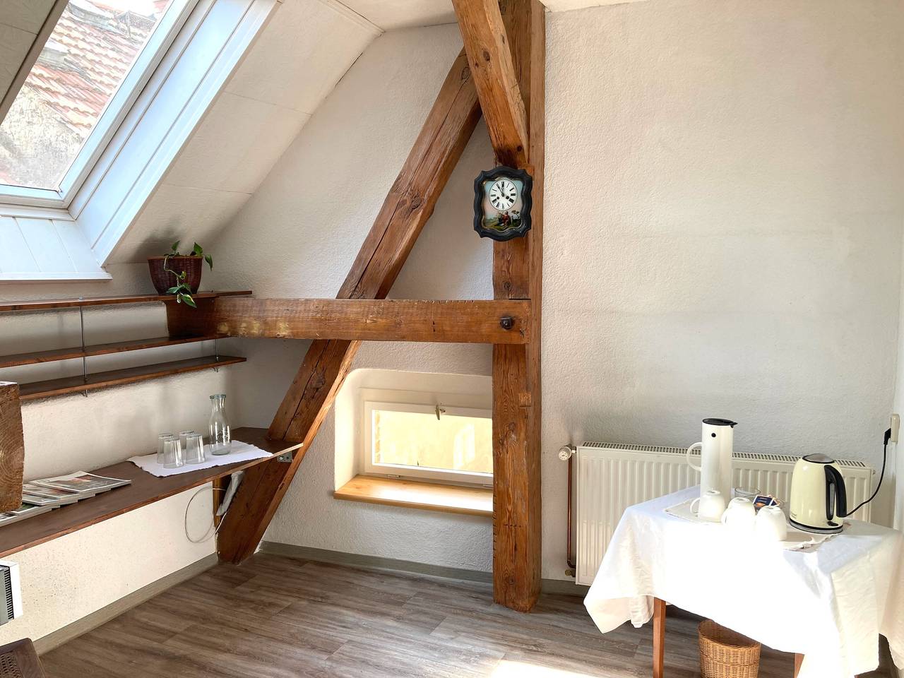 Apartamento entero, Apartamento 'Dachstudio - Schlamau19' con terraza compartida, jardín compartido y Wi-Fi in Wiesenburg, Fläming