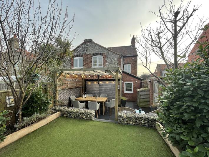 Cottage for 8 people, with garden - 1