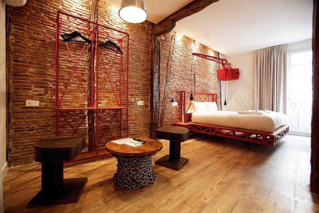 Basque Boutique by gaiarooms in Ibaiondo, Bilbao