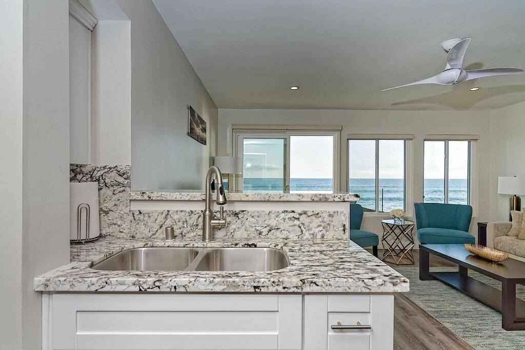 Ocean Villas Carlsbad - Catalina D in Carlsbad, San Diego County