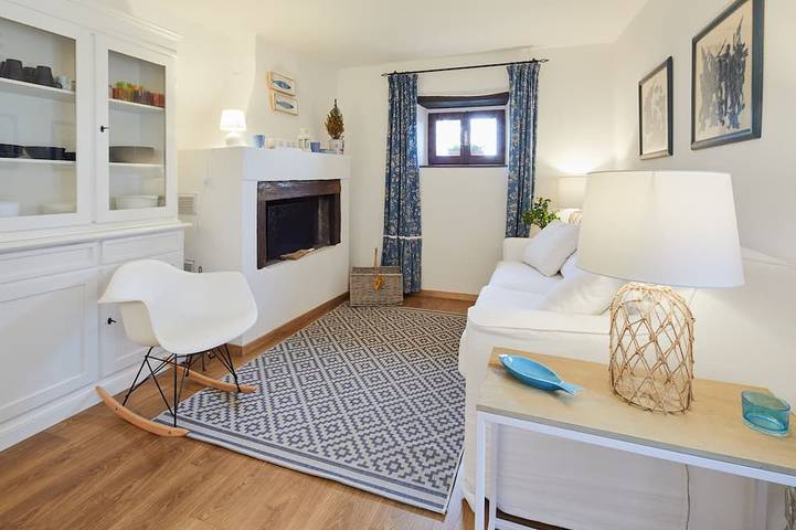 Ferienhaus für 2 Personen, mit Terrasse und Pool sowie Whirlpool und Garten, mit Haustier in Gubbio