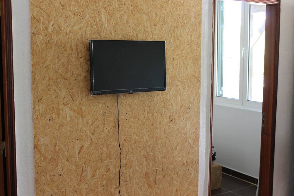 B Home - In het centrum van Santarém, foto 15