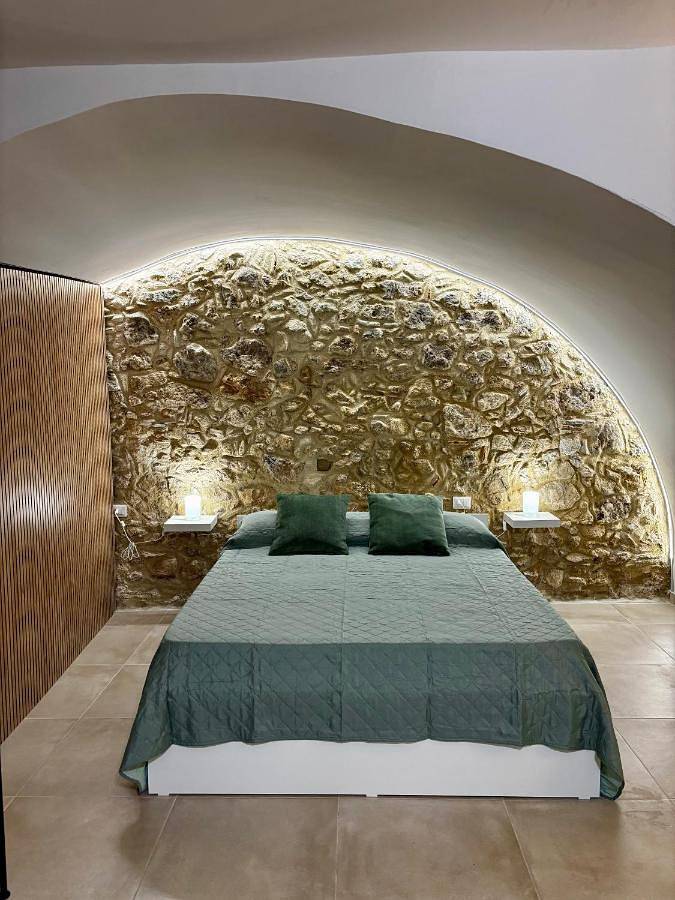 Location de vacances pour 4 personnes, avec balcon à Valguarnera Caropepe