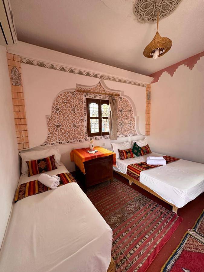 Chambre d’hôte pour 2 personnes, avec piscine et terrasse ainsi que jardin et vue dans Aït-ben-Haddou - 2