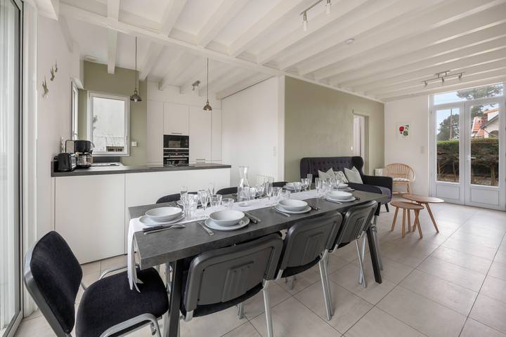 Location de vacances pour 8 personnes, avec jardin, adapté aux familles dans Grande plage de Tharon - 2