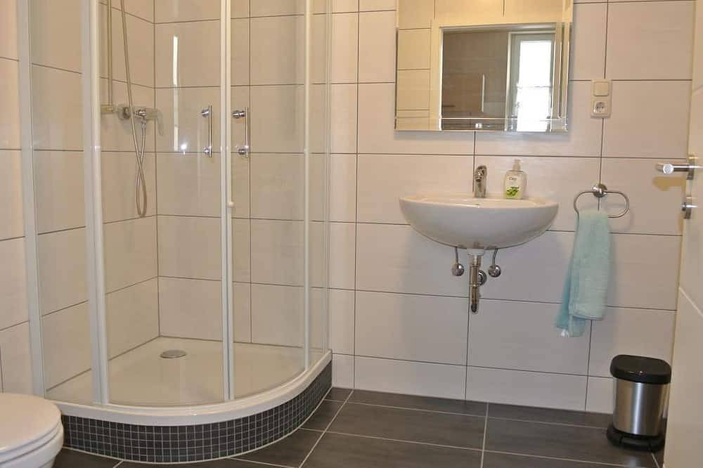 Ganze Wohnung, Ferienwohnungen Felten - Appartement Panoramablick in Perl, Merzig und Umgebung