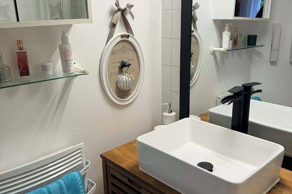 Appartement entier, Charmant T2 avec Loggia - Quartier Pontaillac à Royan in Pontaillac, Royan