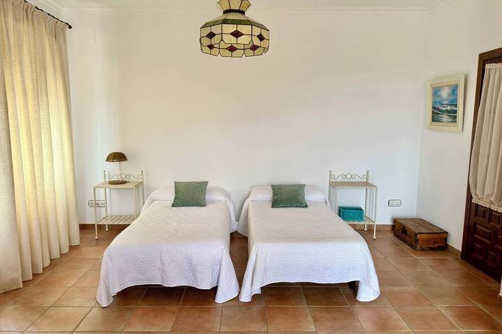 Location de vacances pour 7 personnes, avec balcon et jardin, animaux acceptés à Baena - 4