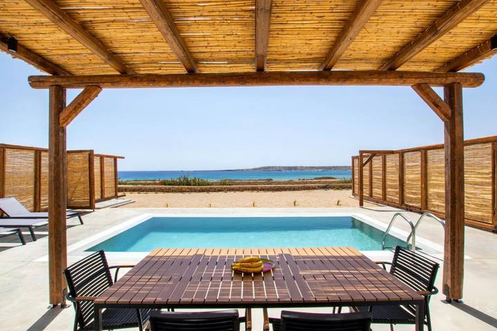 Villa voor 4 personen, with zwembad and tuin as well as uitzicht op Karpathos