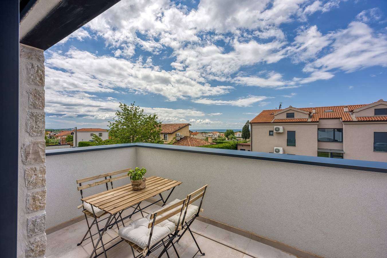 Geheel appartement, Vakantieappartement voor 4 personen met balkon/terras in Vabriga, Tar-Vabriga