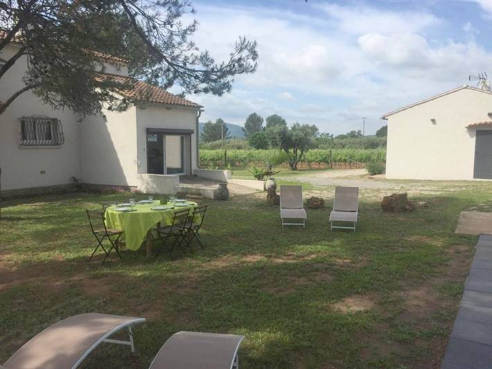 Gîte pour 8 personnes, avec jardin et vue à Pignans - 4